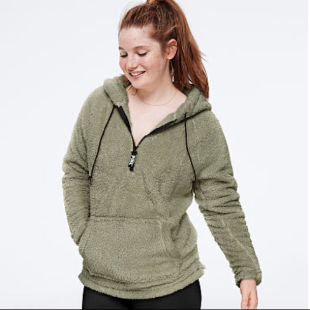 VS PINK SHERPA TEDDY HALF ZIP PULLOVER